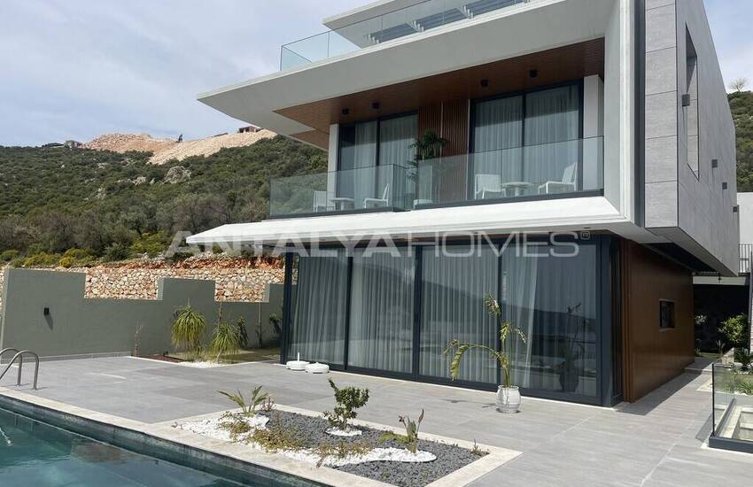 4-bedroom Triplex Houses with Pool and Sea View in Kalkan