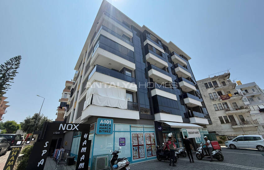 Flat with City and Nature Views in Alanya 1