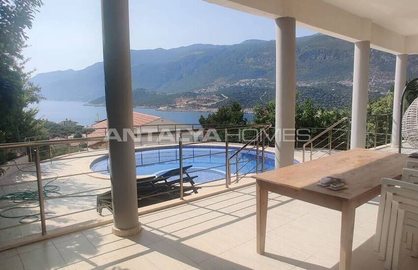 Elegante Villa Met Zwembad En Zeezicht In Kas Antalya 2