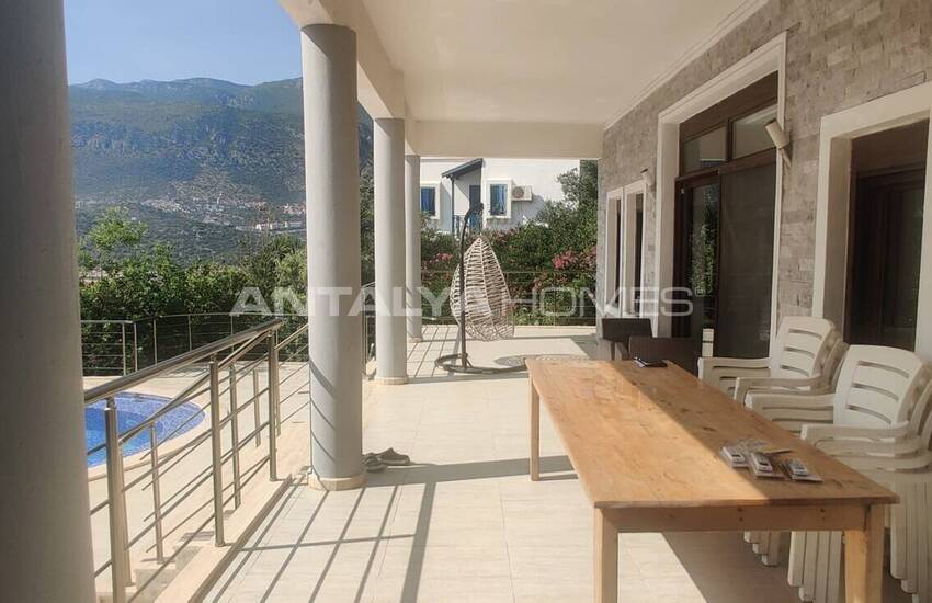 Elegante Villa Met Zwembad En Zeezicht In Kas Antalya 7