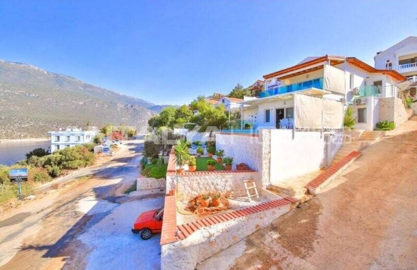 Furnished 2-bedroom Houses with Sea View in Kaş Antalya 2