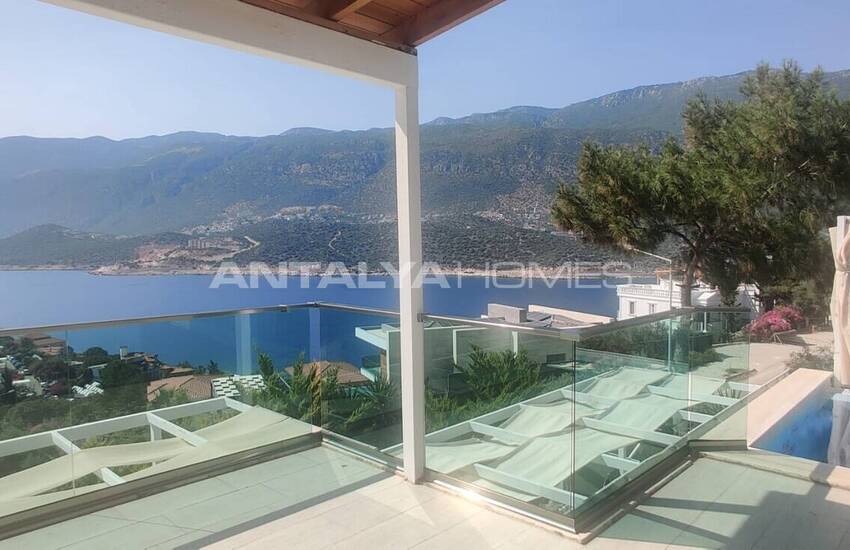 Furnished 2-bedroom Houses with Sea View in Kaş Antalya 12