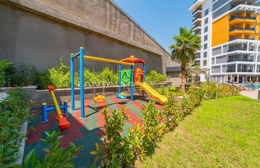 Sea-view Flats in a Complex in Alanya Tosmur 6