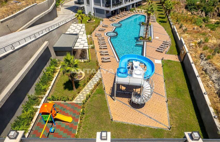 Sea-view Flats in a Complex in Alanya Tosmur 5