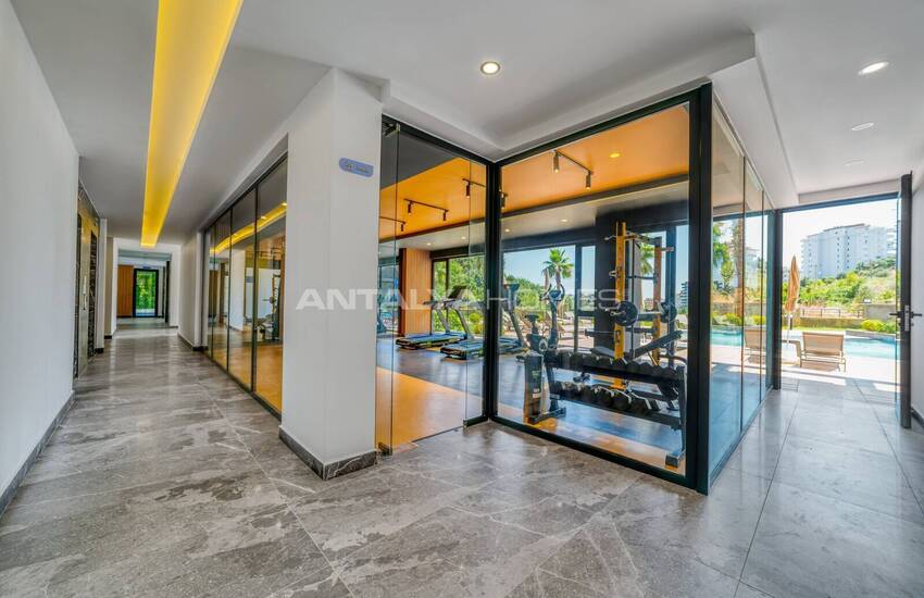 Sea-view Flats in a Complex in Alanya Tosmur 17