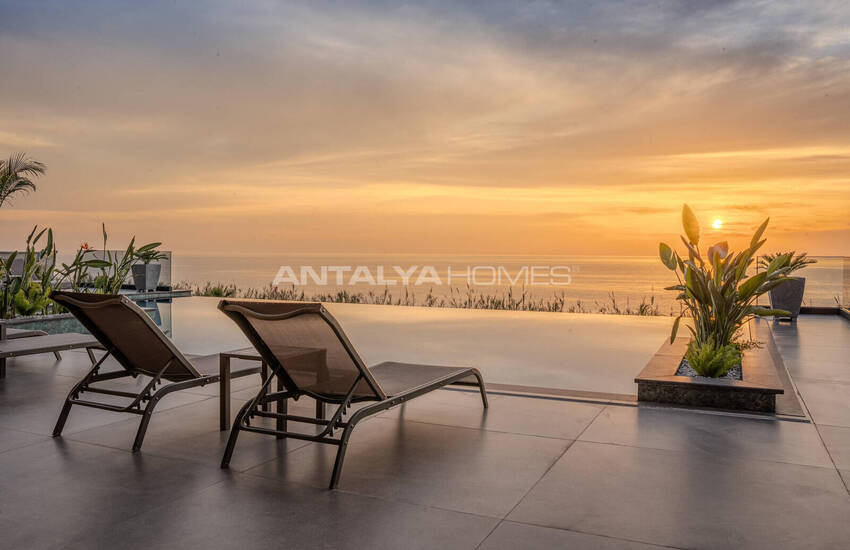 2-bedroom Apartment in Alanya with Pool and Gym Access 6