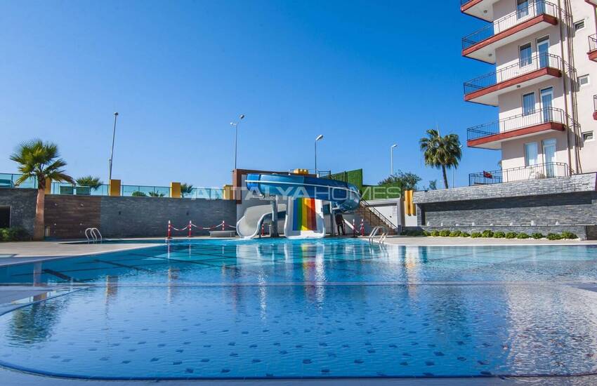 Immobilier En Bord De Mer Avec Piscine À Mahmutlar Alanya 5