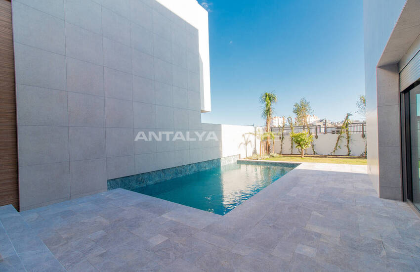 Maisons Avec Piscine Et Jardin Privés À Antalya Lara 4
