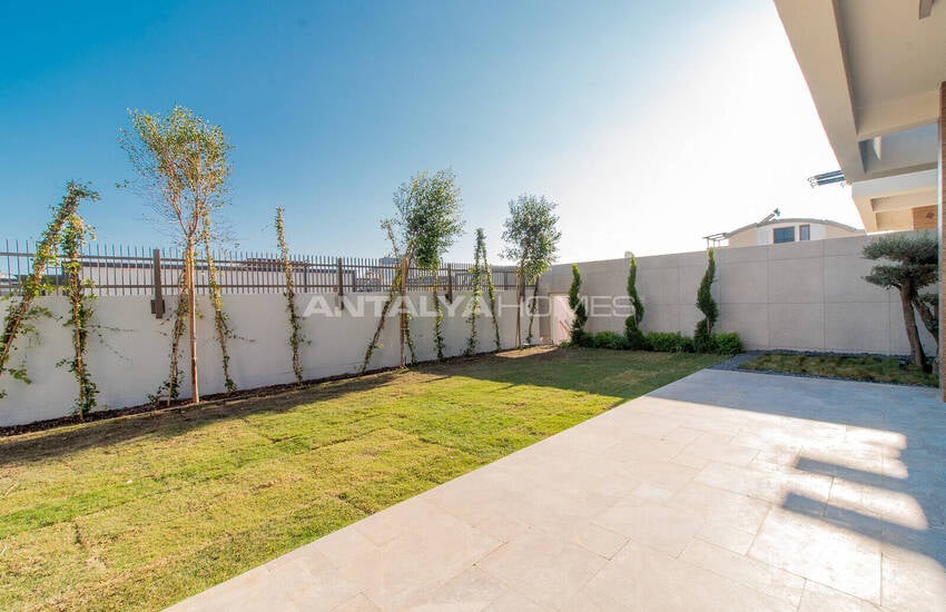Maisons Avec Piscine Et Jardin Privés À Antalya Lara 8