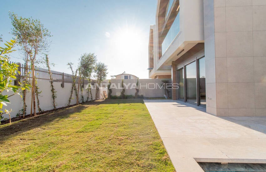 Maisons Avec Piscine Et Jardin Privés À Antalya Lara 6