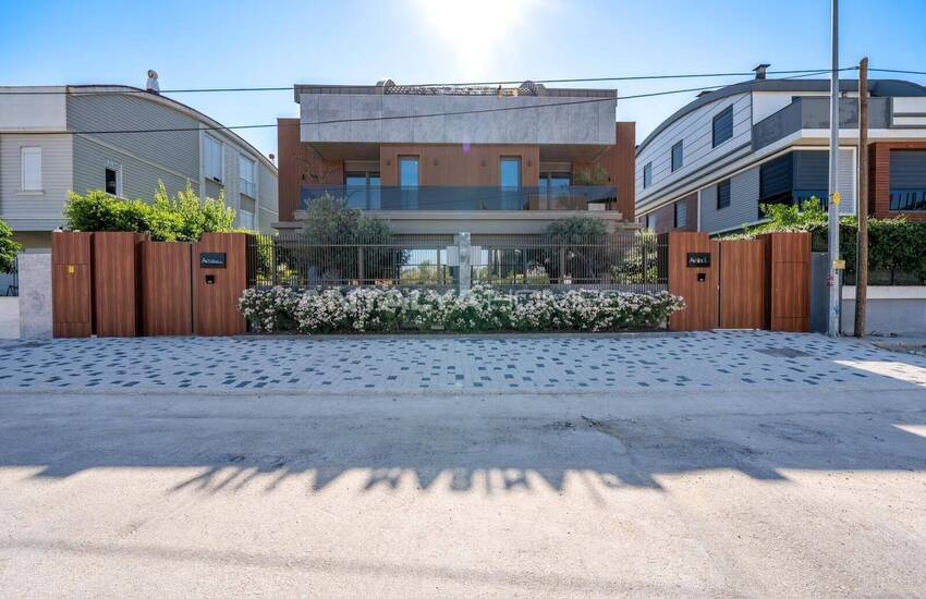 Detached Houses with Gardens and Pools in Kundu Antalya