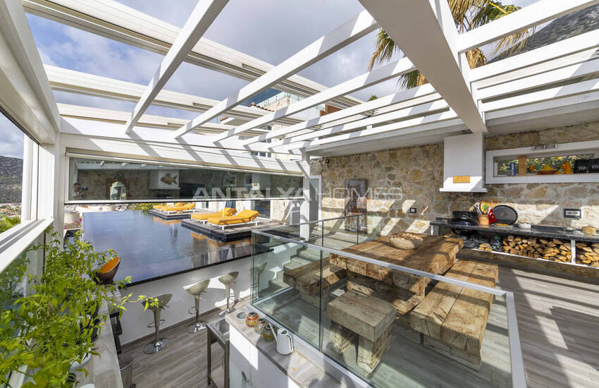 Elegant Sea View Custom Design Villa in Kalkan Antalya 6