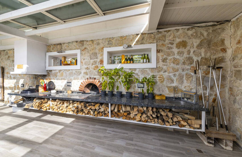 Elegant Sea View Custom Design Villa in Kalkan Antalya 8