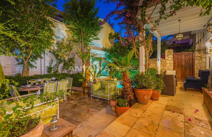 Потрясающий дом с видом на море и природу в Калкане, Анталия 6