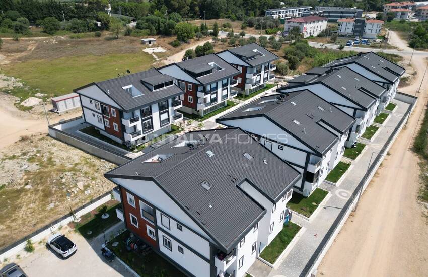 Manavgat'ta Havuzlu ve Otoparklı Daire 6