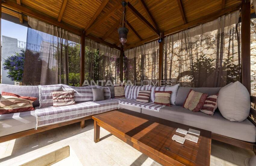 House with Pool Close to Beach in Kalkan 8