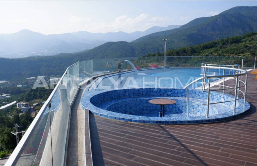 Uniek Design Huis Met Landbouwgrond In Alanya Kestel 21