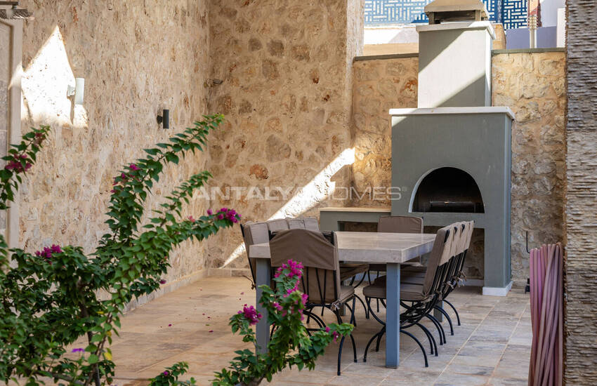 Kaş Kalkan'da Özel Havuzlu Deniz Manzaralı Villa 9