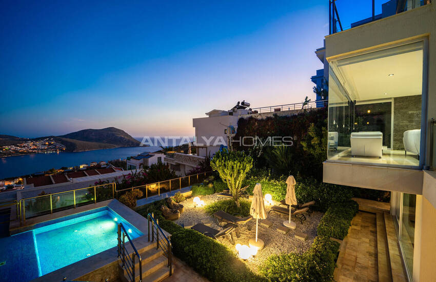 Kaş Kalkan'da Özel Havuzlu Deniz Manzaralı Villa 4