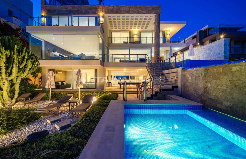 Sea View House with Private Pool in Kalkan Kas