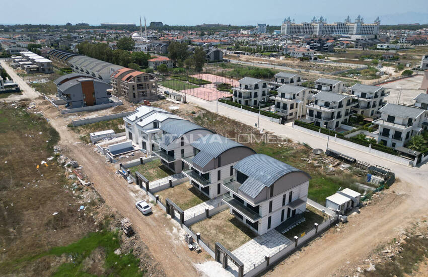 Antalya Belek'te Bahçeli Geniş Müstakil Ev 6