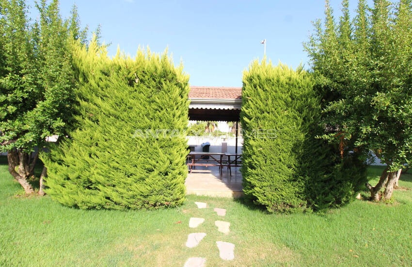 Belek'te Tatil Köyü Olanaklarına Sahip Sitede Eşyalı 2+1 Daire 12