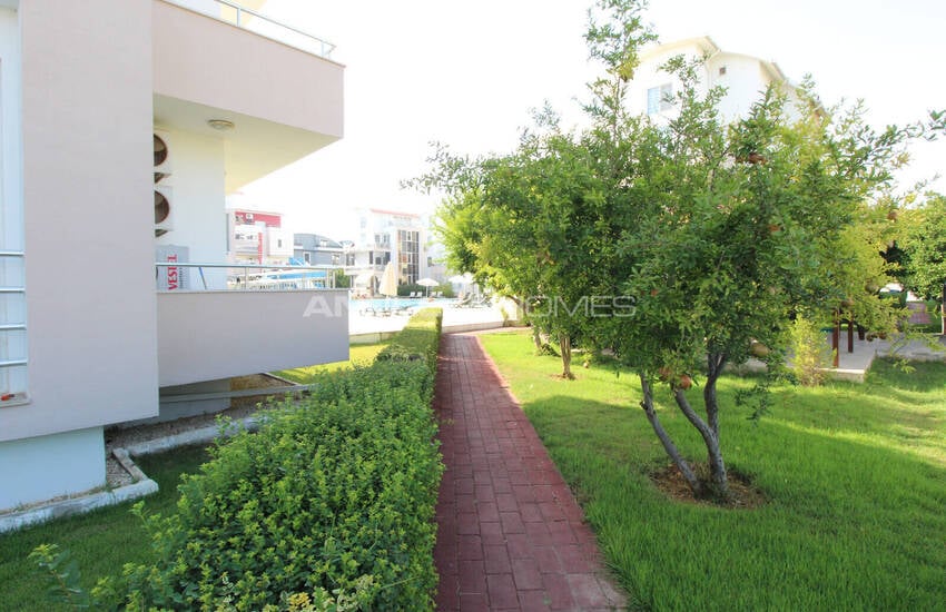 Belek'te Tatil Köyü Olanaklarına Sahip Sitede Eşyalı 2+1 Daire 13