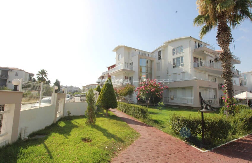 Belek'te Tatil Köyü Olanaklarına Sahip Sitede Eşyalı 2+1 Daire 6