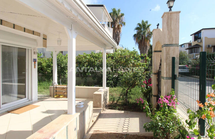 Möblerad Parhusvilla Med Privat Trädgård I Belek Antalya 6