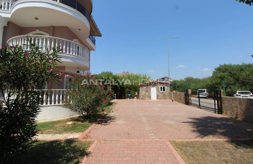 Triplexwoning Met Tuin In Een Complex In Belek Antalya 5