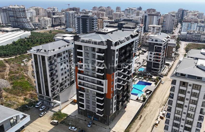 Alanya Merkezinde Havuzlu Sitede Şık Daireler 4