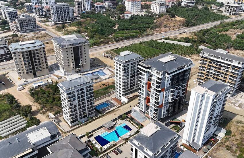 Alanya Merkezinde Havuzlu Sitede Şık Daireler 5