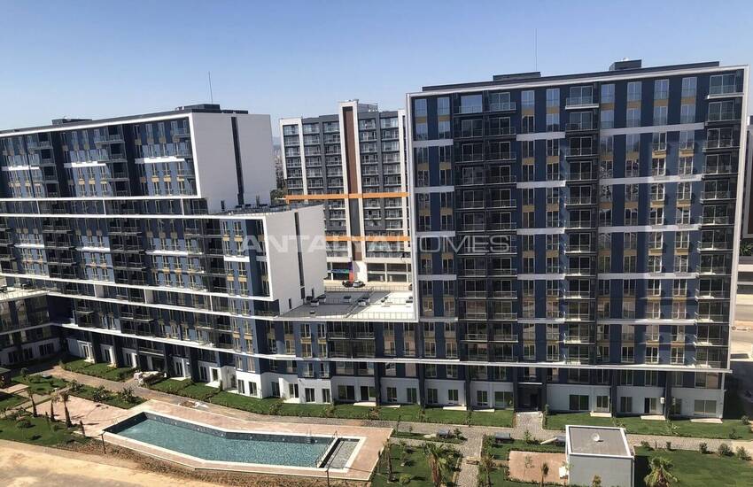 Apartments in a Rich Featured Complex in Kepez Antalya 1