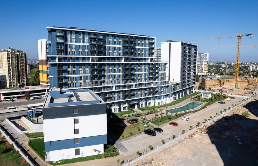 Apartments in a Rich Featured Complex in Kepez Antalya