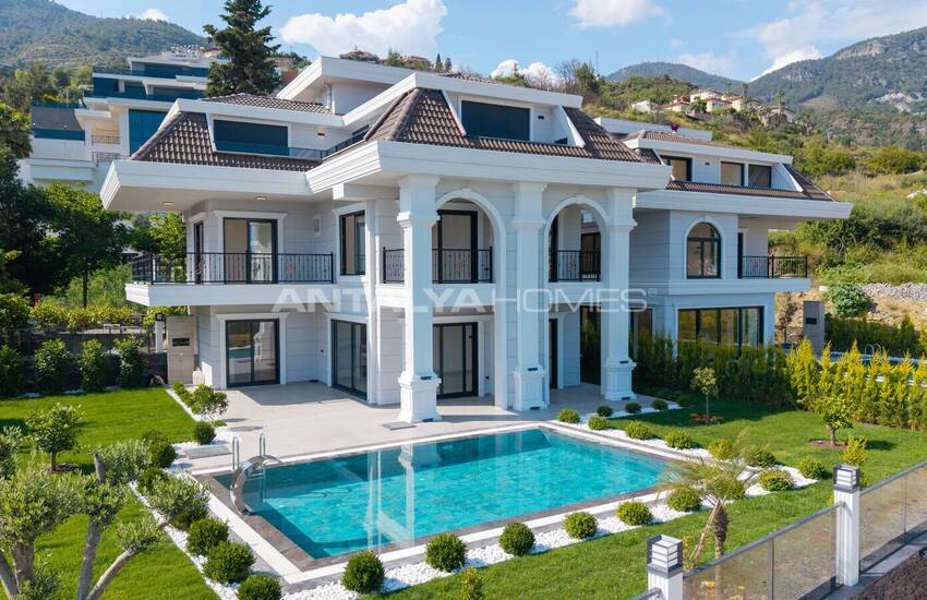 Detached Sea-view Villas with Pools in Alanya Antalya 5