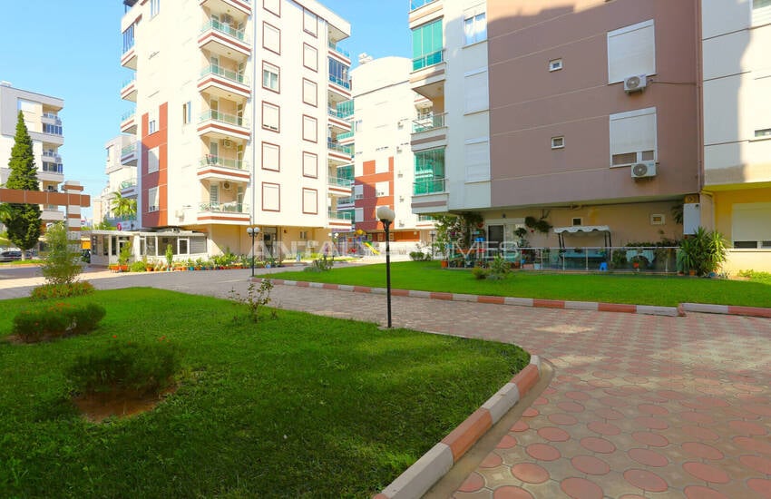 2-zimmer-wohnung Mit Poolblick In Konyaaltı Sun City Residence 3