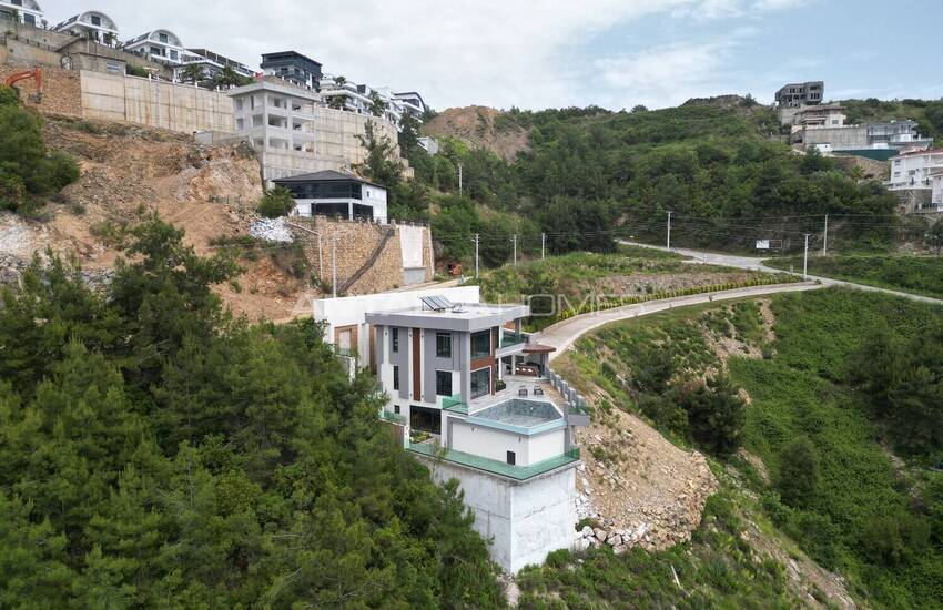 Alanya Kargıcak'ta Özel Havuzlu Deniz Manzaralı Ev 4