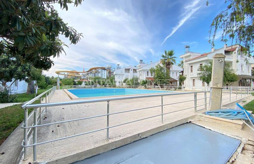 3-спальный дом рядом с Land of Legends в Кадрие 2