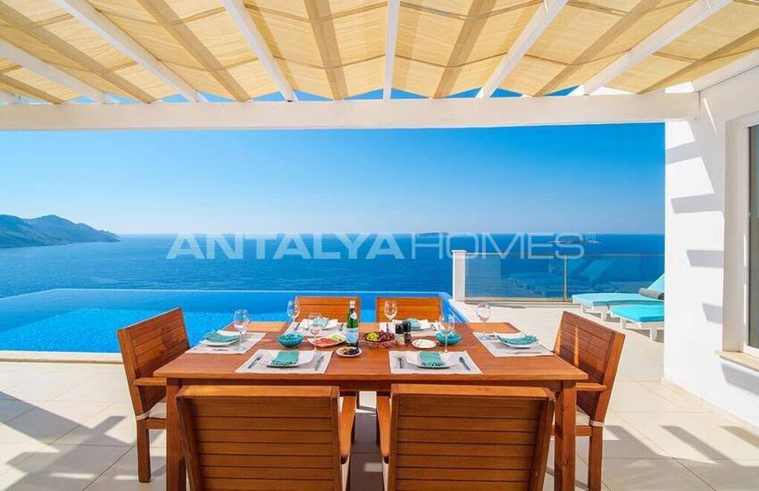 5-bedroom House with Infinity Pool in Antalya Kaş 12