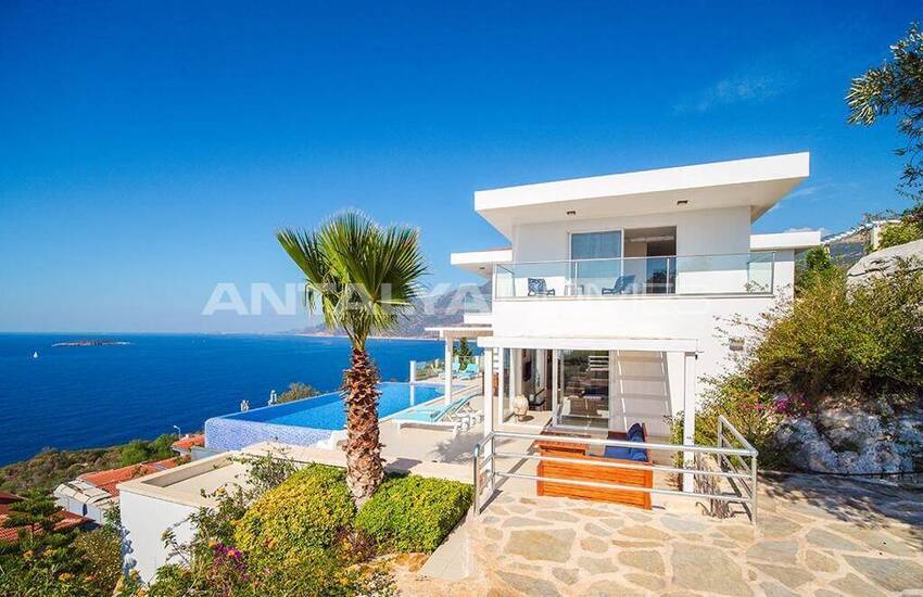 5-bedroom House with Infinity Pool in Antalya Kaş 6