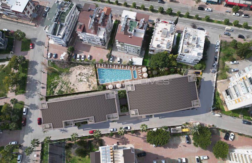 Konyaaltı'nda Denize Yakın Havuzlu Sitede Şık Daireler 10