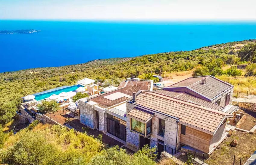 Off-grid Sea-view Villa with Annex in Antalya Kaş