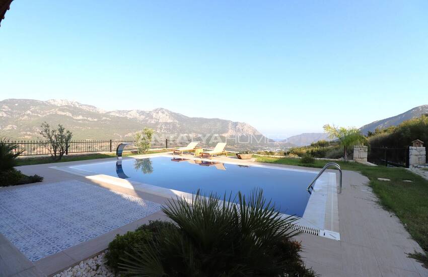 House with Pool Intertwined with Nature in Antalya Adrasan 11