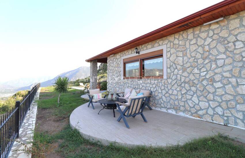 House with Pool Intertwined with Nature in Antalya Adrasan 16