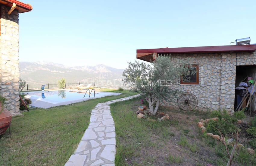House with Pool Intertwined with Nature in Antalya Adrasan 11
