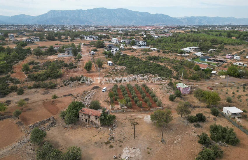 Döşemealtı'da 790 M² İnşaata Hazır Arsa 5