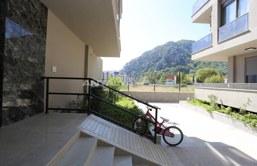 Appartement In Een Project Met Zwembad En Parkeerplaats In Konyaaltı 6