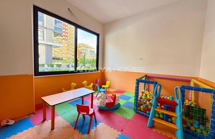 Alanya Mahmutlar'da Denize 550 M Mesafede Havuzlu Sitede Daireler 10