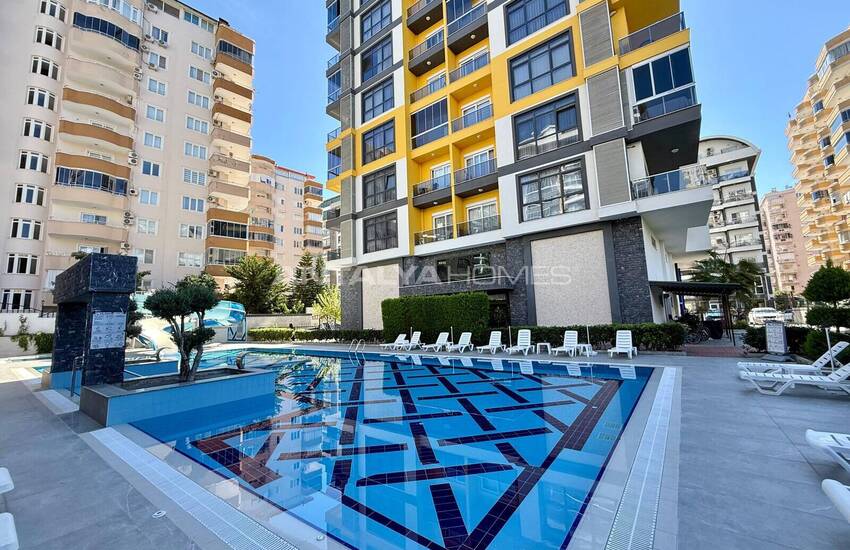 Alanya Mahmutlar'da Denize 550 M Mesafede Havuzlu Sitede Daireler 1