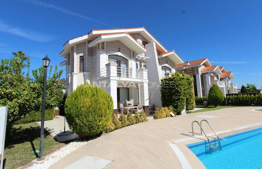 Hus Med 3 Sovrum I Ett Komplex Med Pool I Belek Antalya 1